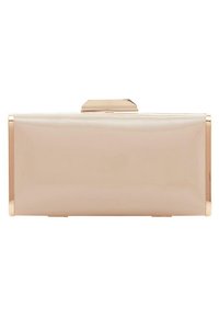 Borsa clutch in materiale beige lucido con accessori in metallo dorato, forma rettangolare e chiusura a scatto nella parte superiore. Texture liscia.