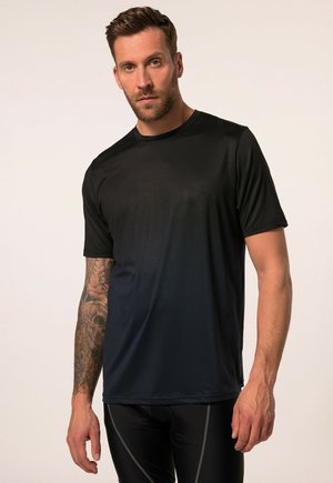 Schwarzes, kurzärmliges Sportshirt mit glatter Textur, rundem Halsausschnitt und einem Farbverlauf von dunkel zu hell. Es hat eine figurbetonte Silhouette.