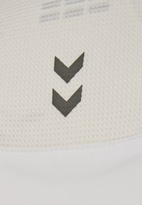 Hummel FIRST PERFORMANCE  - Langærmet T-shirt - white