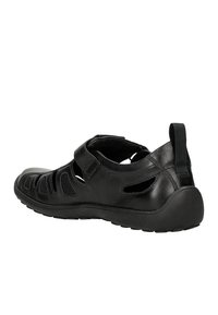 Wojas Chodecké sandály - black