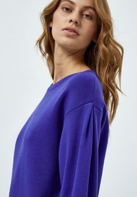Minus MILUPI KNIT PULLOVER - Jumper - royal blue