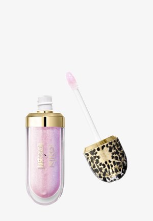 Gloss à lèvres rose brillant dans un tube transparent avec bouchon doré, avec un applicateur imprimé léopard noir et or à côté.