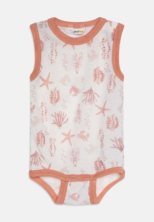Ærmeløs baby bodystocking i blødt hvidt bomuld med tryk af koral liv, med koralfarvet kant og trykknapper ved skulderen og bunden.