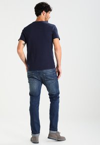 Pier One Camiseta básica - dark blue