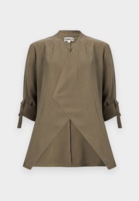 Non sélectionné, tarmac