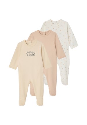 Drei langärmelige Baby-Strampler mit Fuß in Beige, Hellbraun und Weiß mit beigen Sternen; der beige Strampler trägt den französischen Text "je t'aime à la folie."