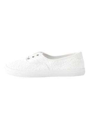 FOREVER COMFORT LACELESS - REGULAR FIT - Įmautiniai batai - white
