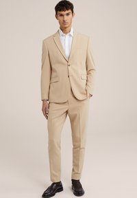 WE Fashion THE FLEX SUIT - Švarkas - CARAMEL