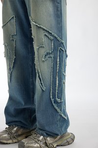 FAVELA FABRIC PATCH - Laisvi džinsai - blue washed