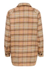 Veste chemise en mélange de laine présentant un motif à carreaux rose, beige et marron. Elle dispose d'un col et de poignets boutonnés. Finition douce et texturée.