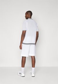 BOSS HERITAGE - Sportiniai šortai - white