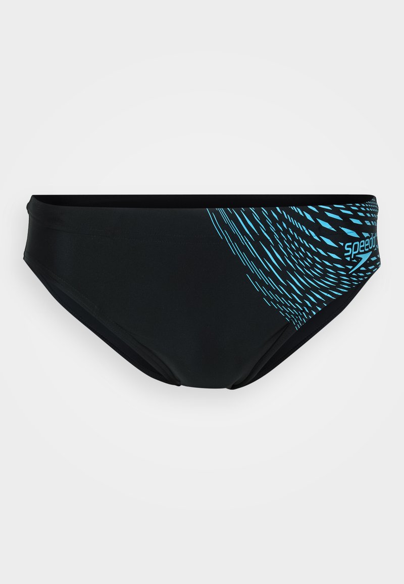 Zwarte zwemslips gemaakt van een soepel materiaal met een dynamisch blauw patroon aan de zijkant en een subtiel logo.