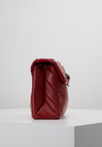 Kurt Geiger London Torebka