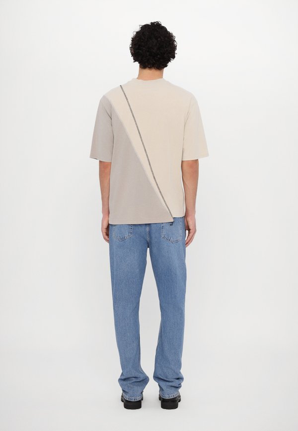 SPLICED  - Print T-shirt - beige bone3
