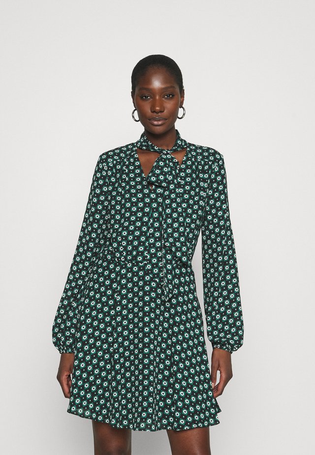 DOLLEY - Sukienka letnia - green