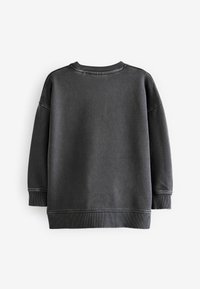 Sweat-shirt gris foncé en coton mélangé, avec un col rond, des manches longues, des poignets côtelés et une coupe décontractée avec des détails de couture visibles.