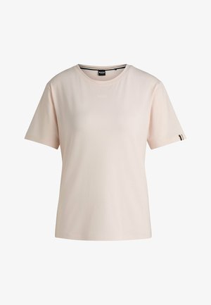 T-shirt en coton rose pâle avec un col rond, des manches courtes et un logo 'BOSS' discret. Comprend des rayures de couleur accentuées au niveau de l'ourlet des manches.