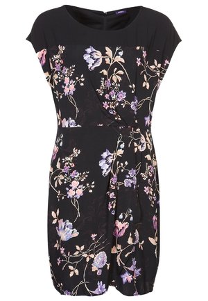 Robe noire avec des manches courtes, motif floral en violet et rose. Présente un col arrondi et un élément drapé à la taille.