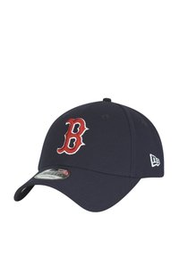 Navy baseball cap featuring a red embroidered 'B' logo on the front. Adjustable fit with a curved brim and textured fabric.