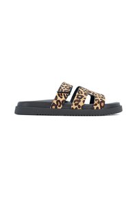 Infradito con stampa leopardata dotati di due cinghie con fibbia, suola in gomma nera e tessuto con motivo testurizzato. Design semplice e aperto.