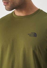 The North Face Jednoduché tričko - olive