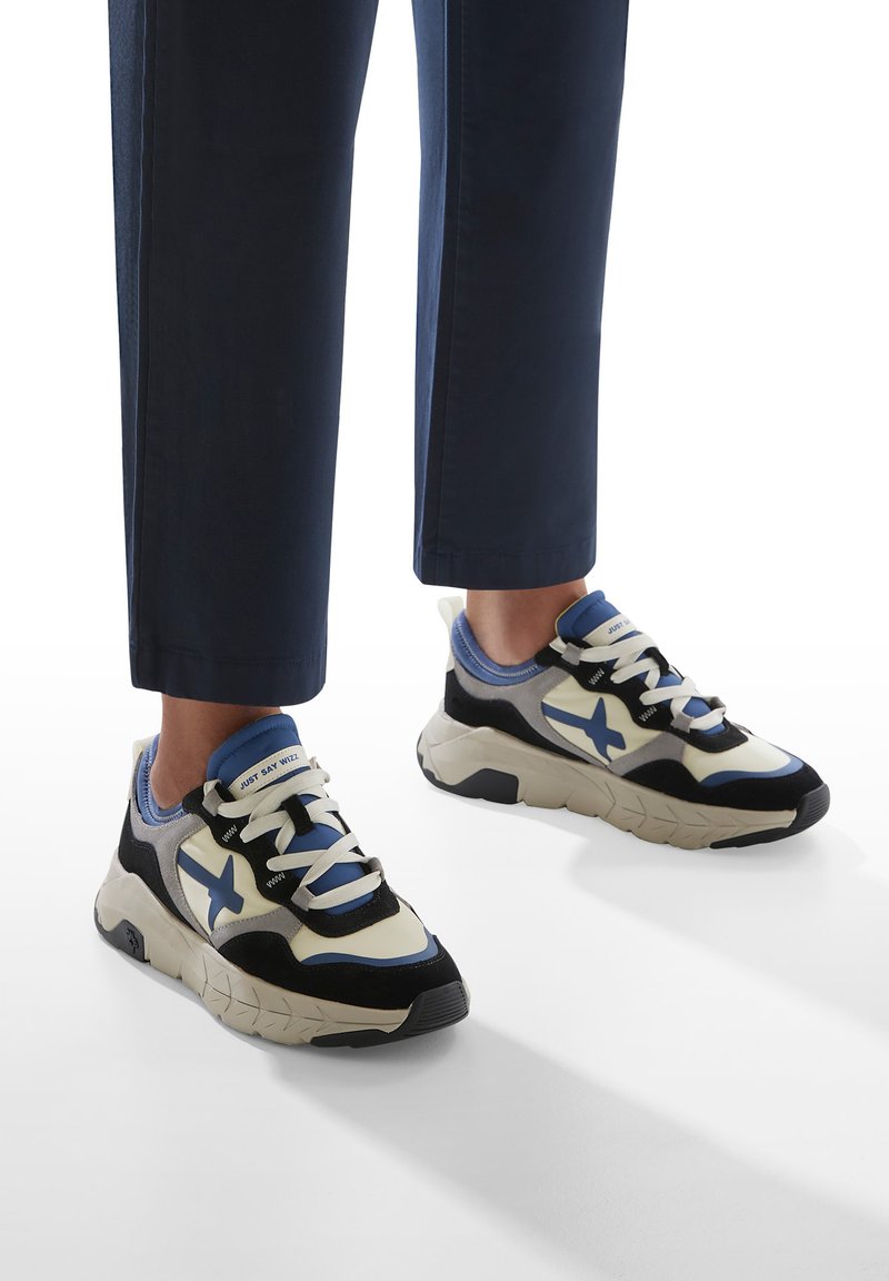 W6YZ ZAPATILLAS - Sneakers basse - grau