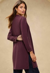 Lipsy Kofta - burgundy red