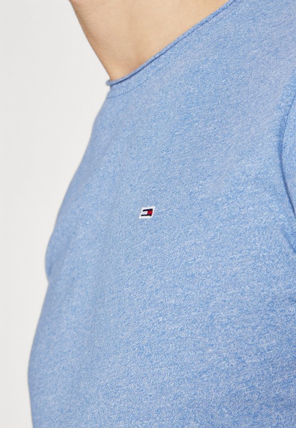 JASPE C NECK  - Basic T-shirt - charmed2