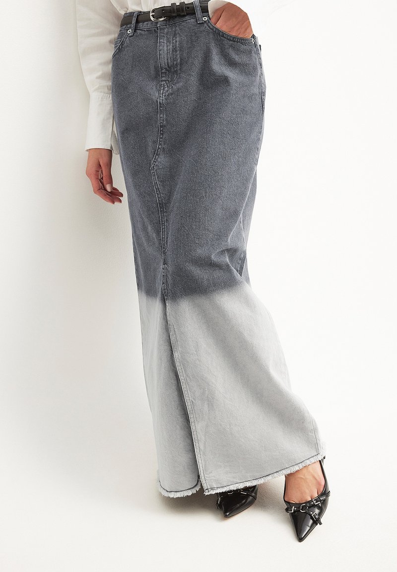 NA-KD Maxi skirt - ombre print