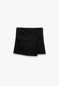 Koton Shorts - black