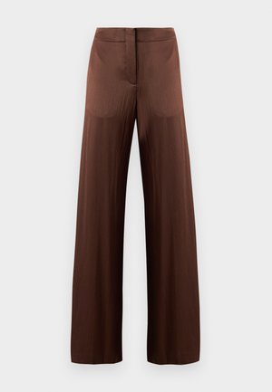 Pantalons larges marron en tissu lisse et léger, dotés d'un devant plat, sans poches et d'une silhouette droite.