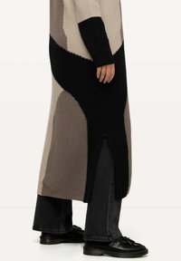 Ulla Popken Kofta - brown