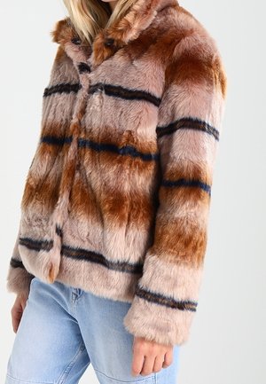 Chaqueta de invierno - brown