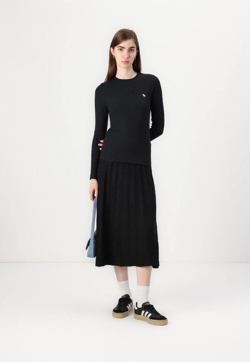 Abercrombie & Fitch ICON 2 PACK - Langarmshirt - brilliant white/black beauty