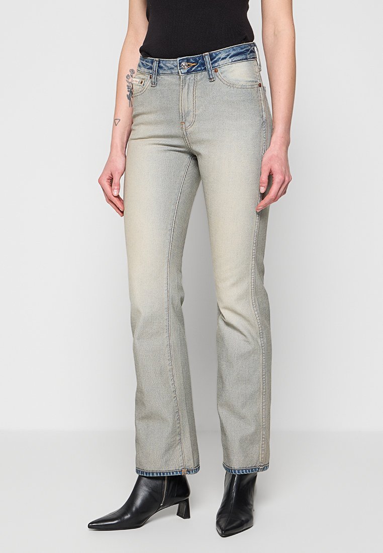 Vaqueros bootcut