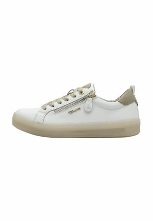 Sneaker blanche avec une tige en cuir lisse, des accents beiges, une semelle en caoutchouc et un détail de fermeture éclair décoratif sur le côté. Fermeture à lacets.