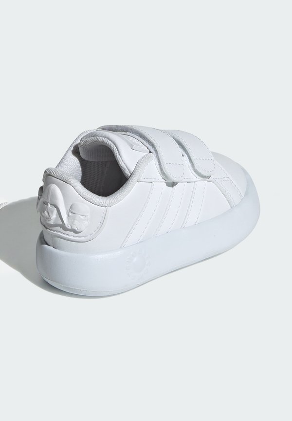 STAR WARS GRAND COURT 2.0 KIDS - Trainers3