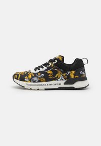 Valitud, black/gold