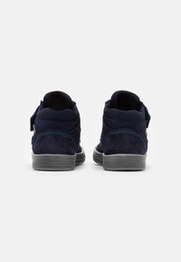 Superfit Vysoké tenisky - dark blue