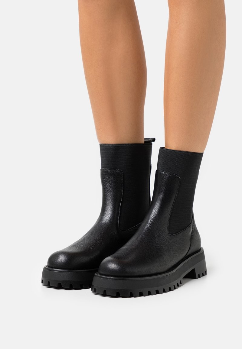 Zign Botines con plataforma - black