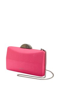 Prostokątny jasnoróżowy kopertówka z metalowym srebrnym zapięciem i łańcuszkiem, z logo "Nali" na przednim panelu.