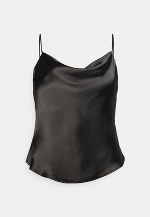 Camisola de satén negro con finas tiras tipo espagueti y escote drapeado, mostrada sobre un fondo liso.