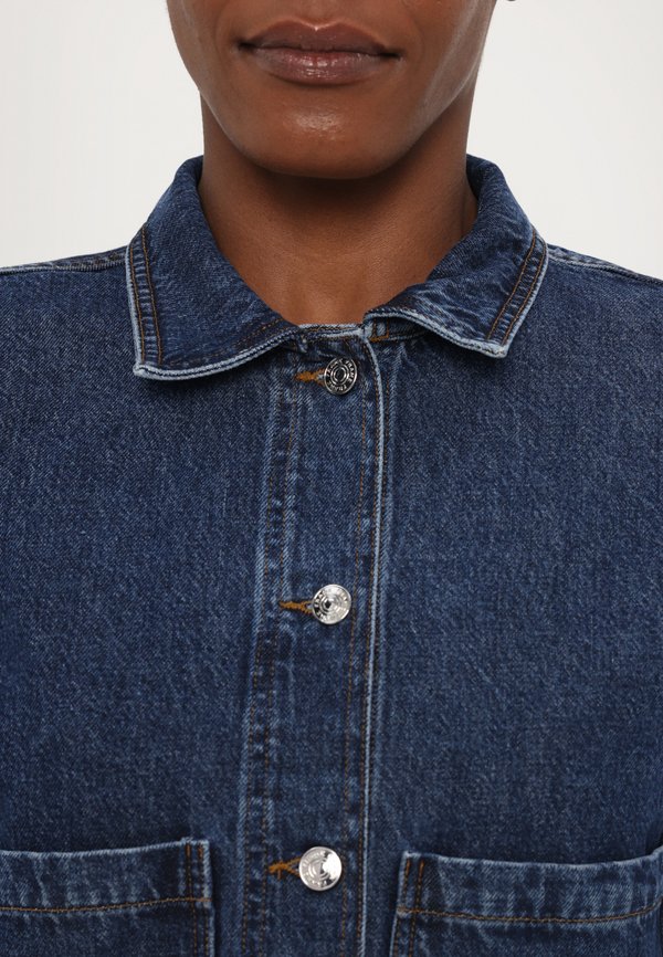 THE PATCH POCKET JACKET - Denim jacket4