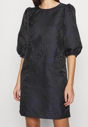 Second Female Robe de jour - black
