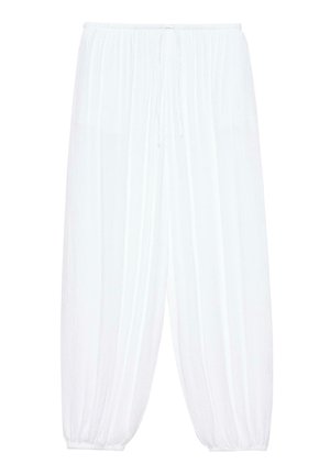Białe, lekkie spodnie plisowane z elastyczną talią i nogawkami, wyposażone w sznurek do wiązania z przodu.