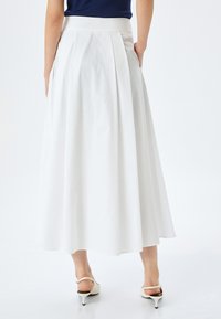 Koton Vekkihame - off white