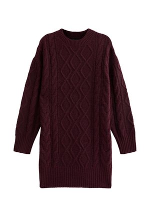 Vestido de punto trenzado burdeos con mangas largas, escote redondo y puños y dobladillo acanalados. Presenta patrones de rombos y trenzados.
