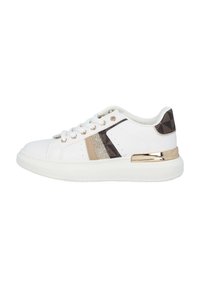 Witte sneaker met gouden accenten, gestructureerd bruin patroon aan de zijkant en glinsterende streep. Heeft een ronde neus, vetersluiting aan de voorkant en een chunky zool.