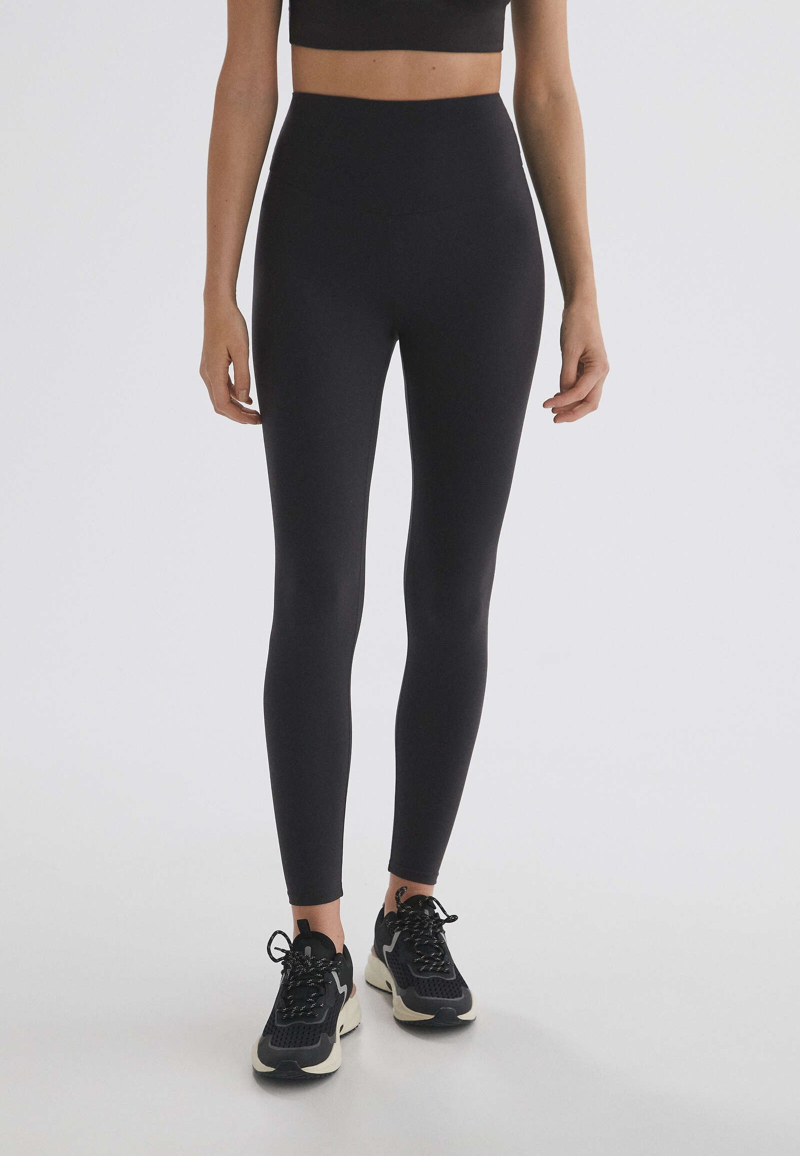 OYSHO COMFORTLUX SUPER-HIGH-RISE - Legging - black/zwart - Zalando.nl