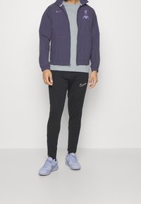 Nike Performance Klub merchandise - dark grey